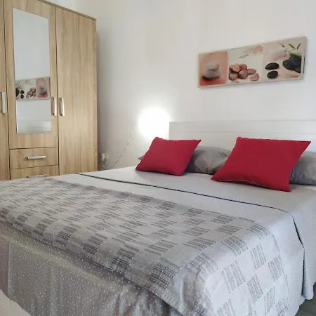 Апартаменти Helena *