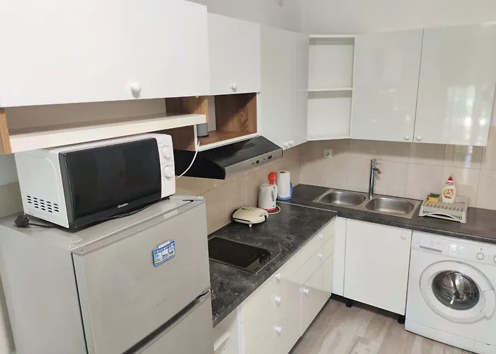 Апартаменти Helena Задар