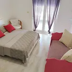 Helena Apartman Zára