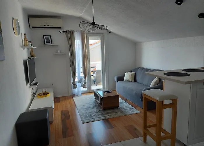 Апартаменты Helena