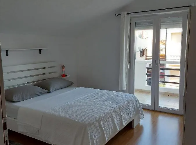 Апартаменты Helena