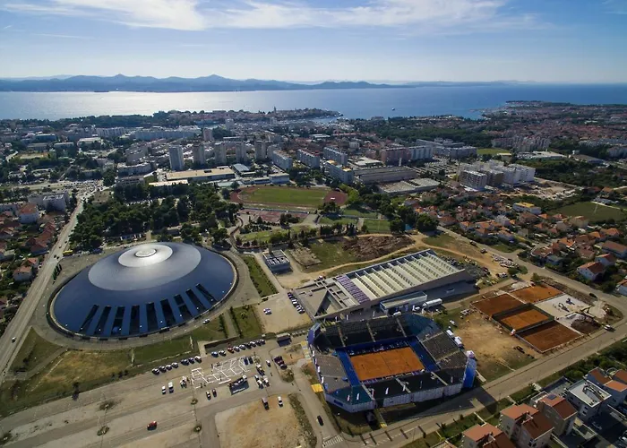 Апартаменты Helena *