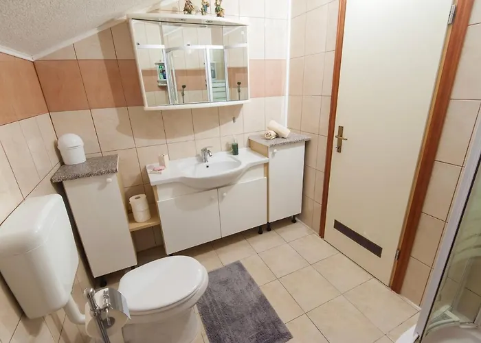 Helena Апартаменты Задар